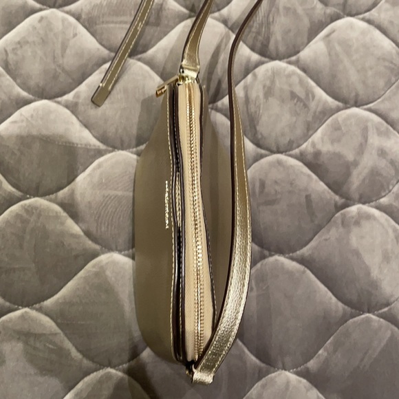 Kate spade gold mini crossbody - Picture 8 of 14